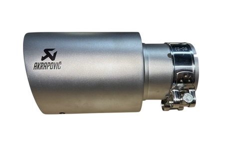 Насадка на глушитель AKRAPOVIC (скошенная, с перфорацией) 63-89мм (серебристая)
