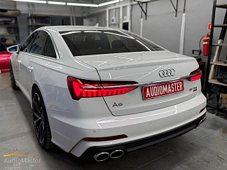 Шумоизоляция дверей в автомобиле Audi A6