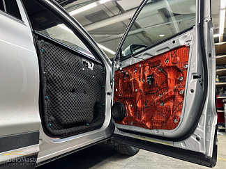 Шумоизоляция дверей и замена штатной акустики в Chery Tiggo 7 Pro Max