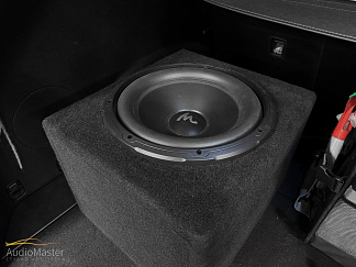 Установка сабвуферного звена в Kia Sorento