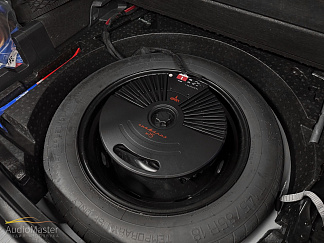 Установка сабвуфера в автомобиль Volkswagen Tayron